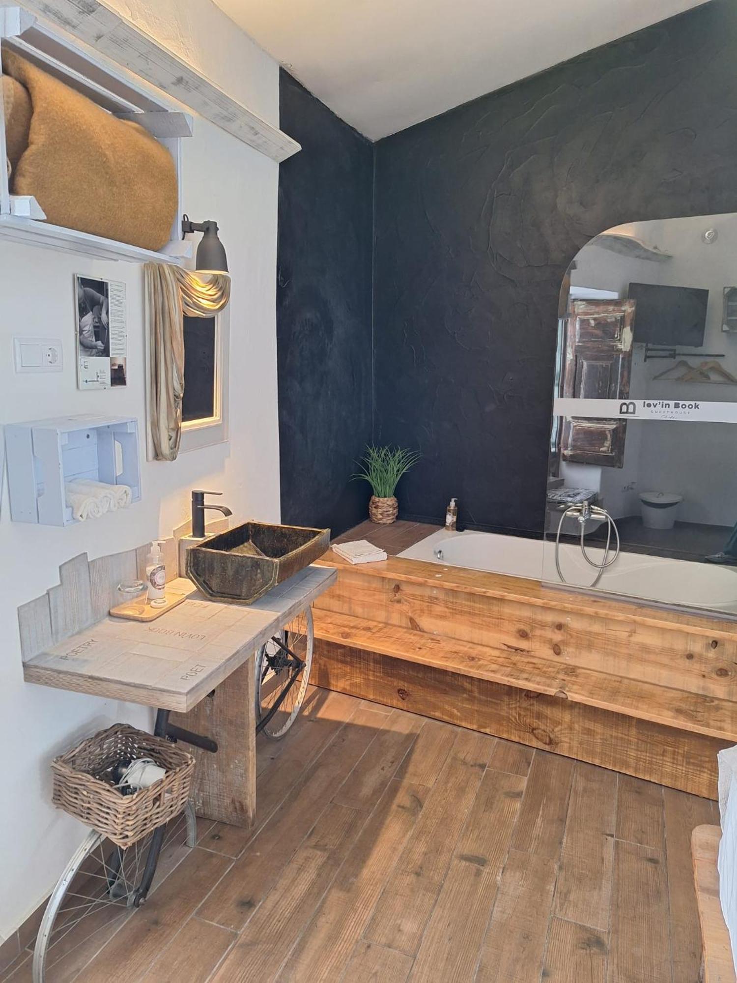 Lovin Book Guesthouse Όμπιδος Εξωτερικό φωτογραφία